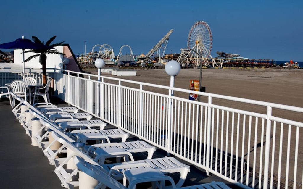 Heart Of Wildwood Boardwalk Motel Exterior foto